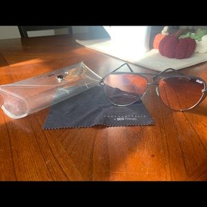 Quay X Desi High key sunglasses